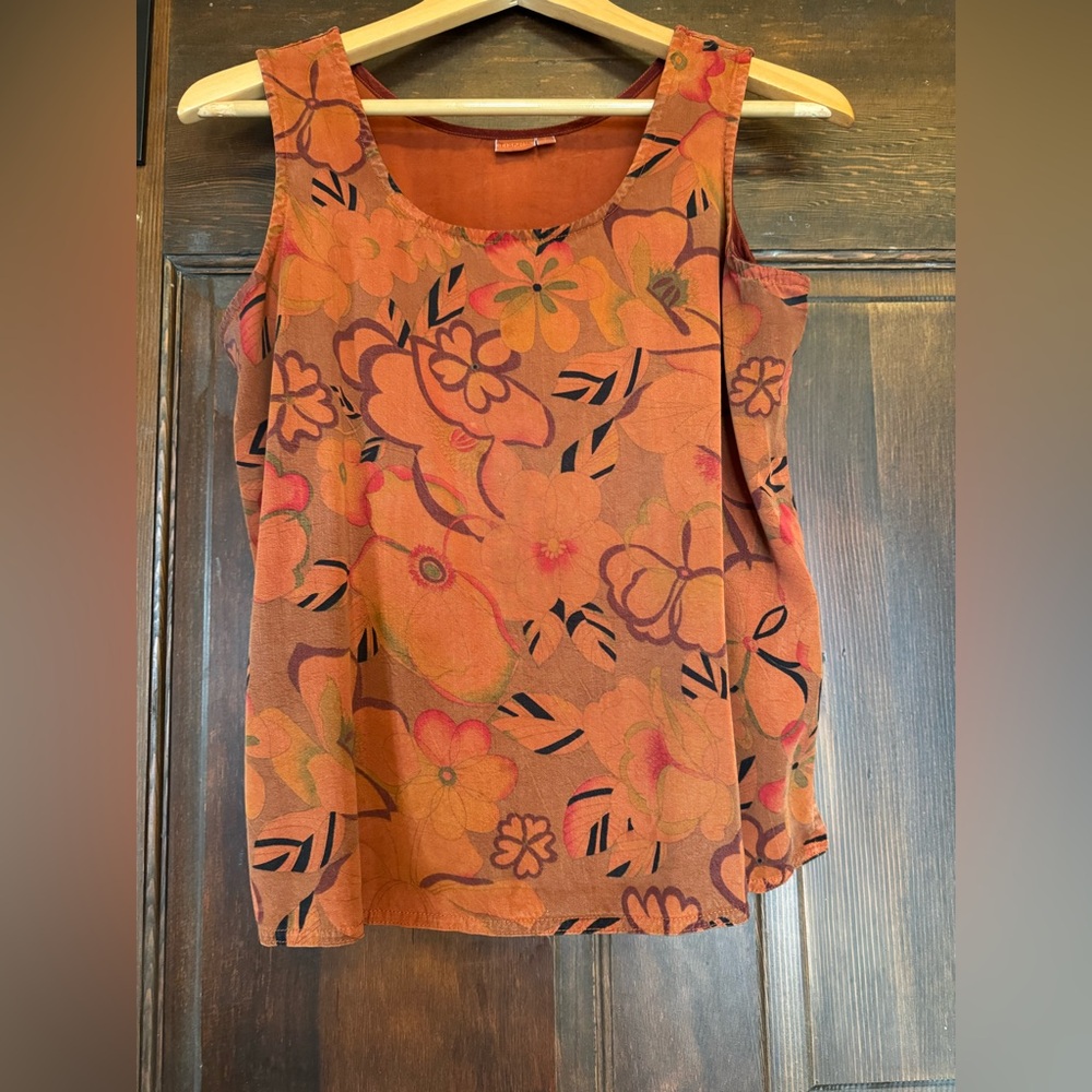 Tangelo Sleeveless Top